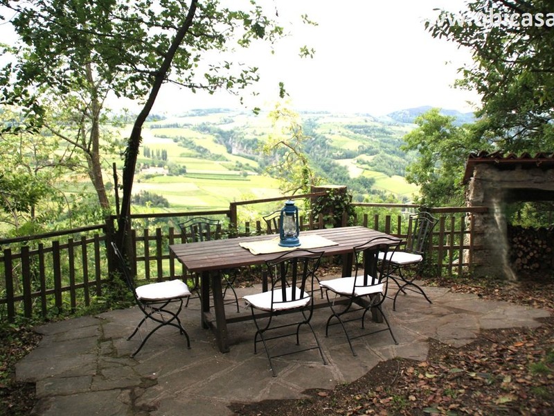 fotografie - Casa Indipendente Brisighella (RA) Zattaglia 